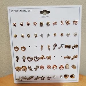 28 pairs of earrings